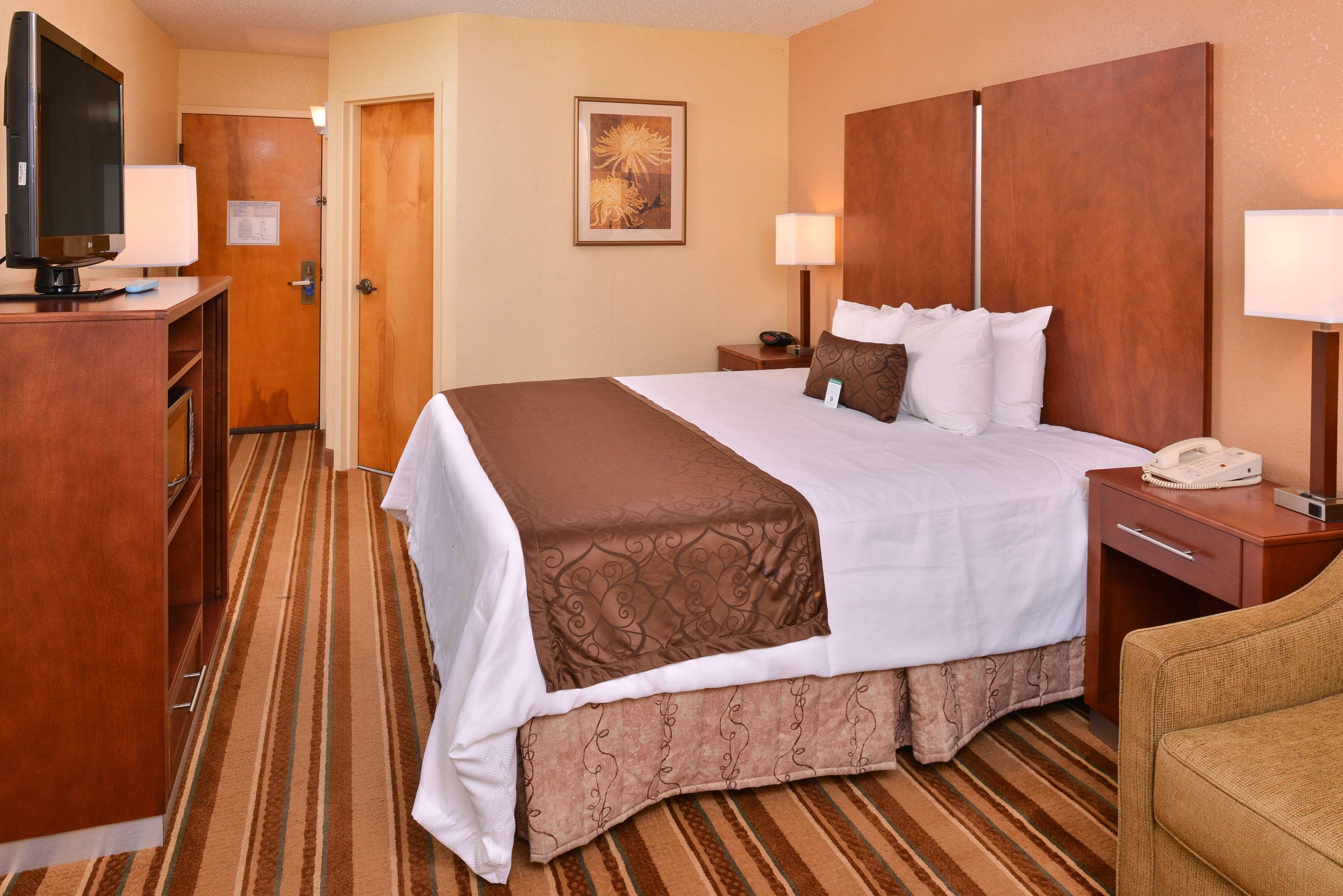 Best Western Plus Richmond Сендстон Екстер'єр фото
